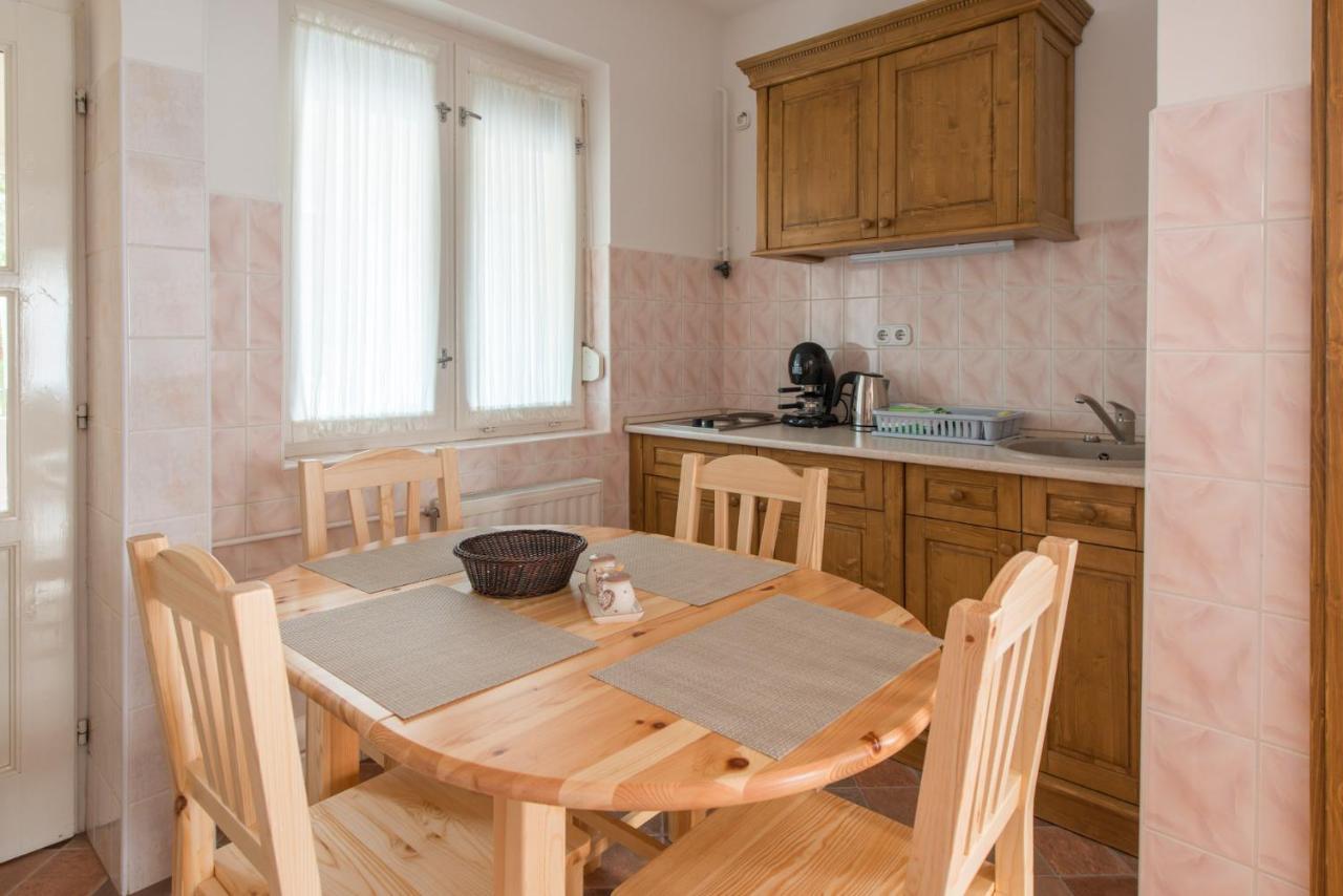 Hajdu Apartman 3. Hajdúszoboszló Exteriör bild