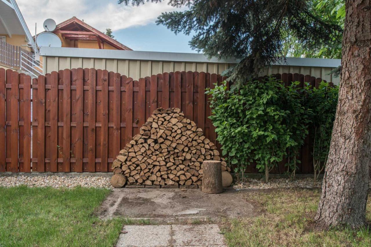Hajdu Apartman 3. Hajdúszoboszló Exteriör bild